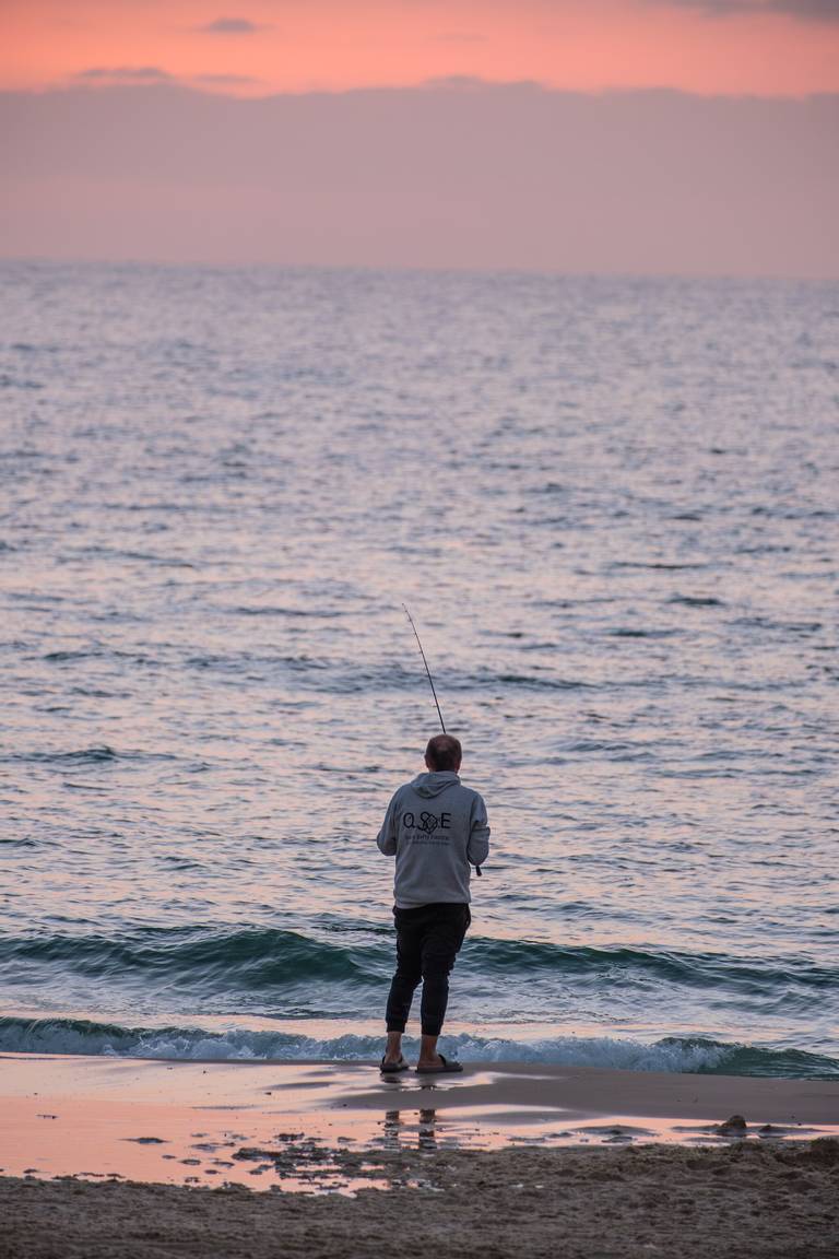 %D7%97%D7%95%D7%A3-%D7%9E%D7%99-%D7%A2%D7%9E%D7%99-ashdod-south-district beach