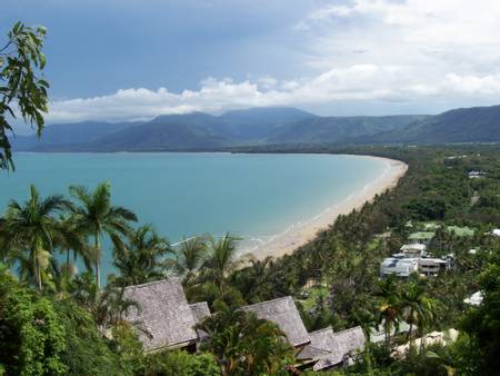 4-mile-beach-the-percy-group-queensland beach