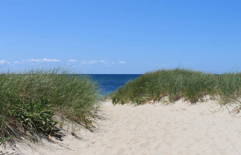 town-beach-scituate-massachusetts beach