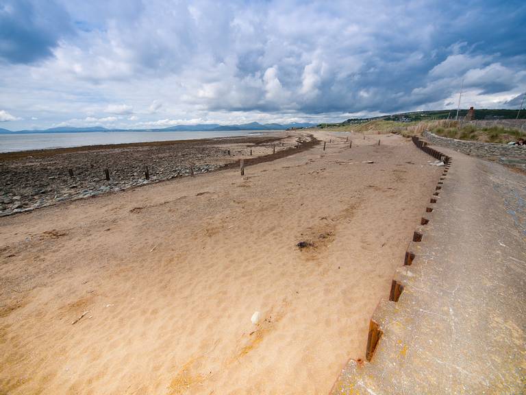 traeth-llandanwg-beach-llanfair-wales beach