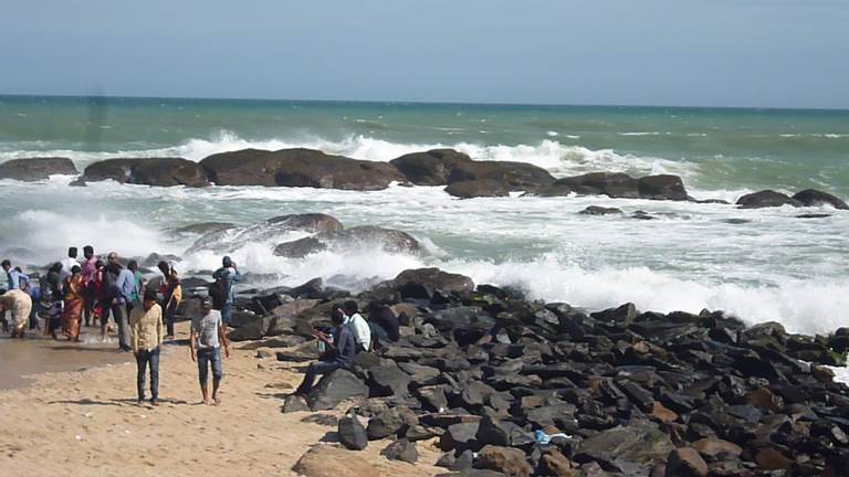 triveni-sangam-kanyakumari-tamil-nadu beach