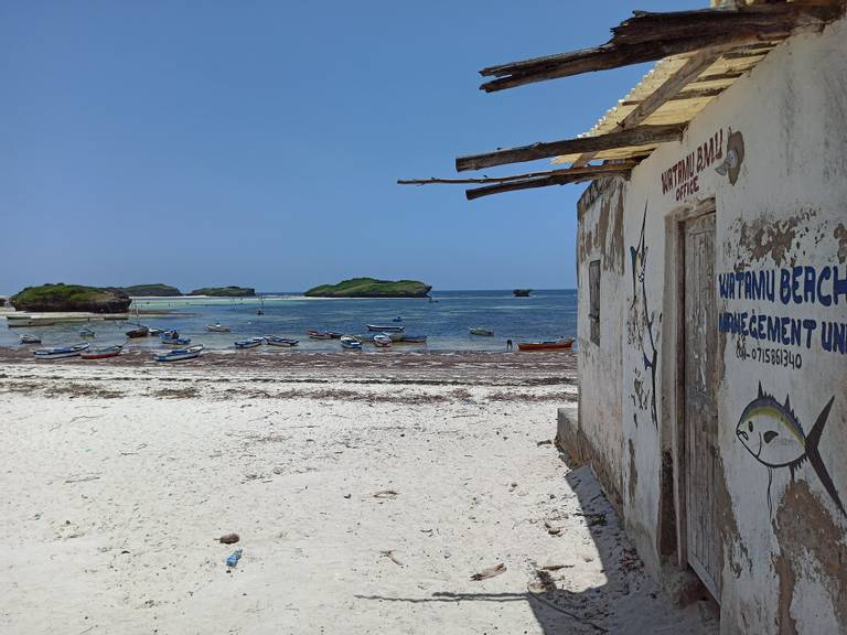 watamu-mombasa beach