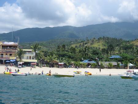 white-beach-san-isidro-oriental-mindoro beach