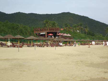 yalong-bay-sanya beach