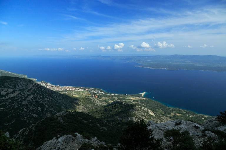 zlatni-rat-bol beach