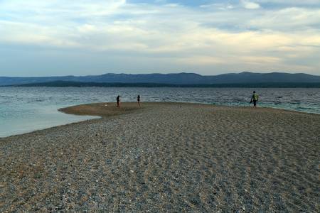 zlatni-rat-brac beach