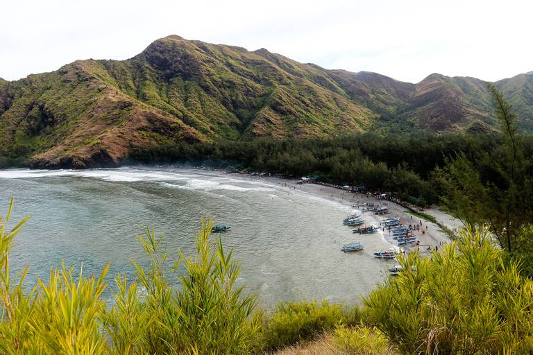 anawangin-cove-anawangin-cove-beach-zambales beach