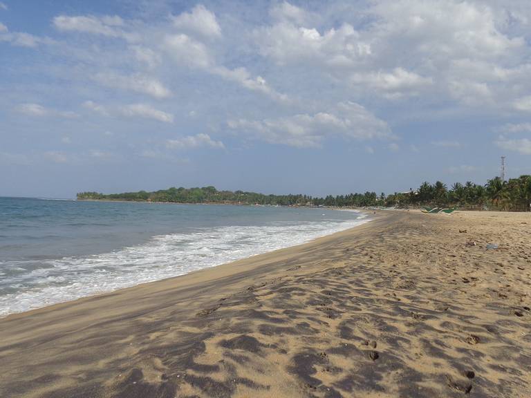 arugam-bay-pottuvil-eastern-province beach