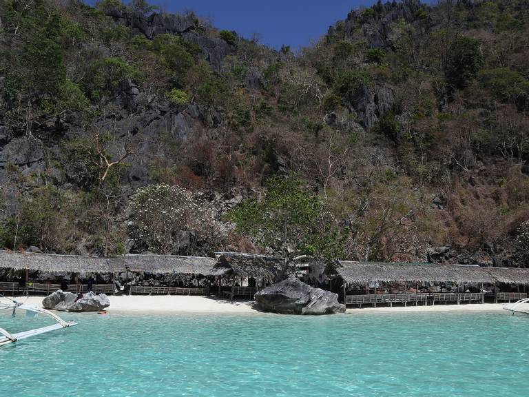 banol-beach-coron-palawan beach