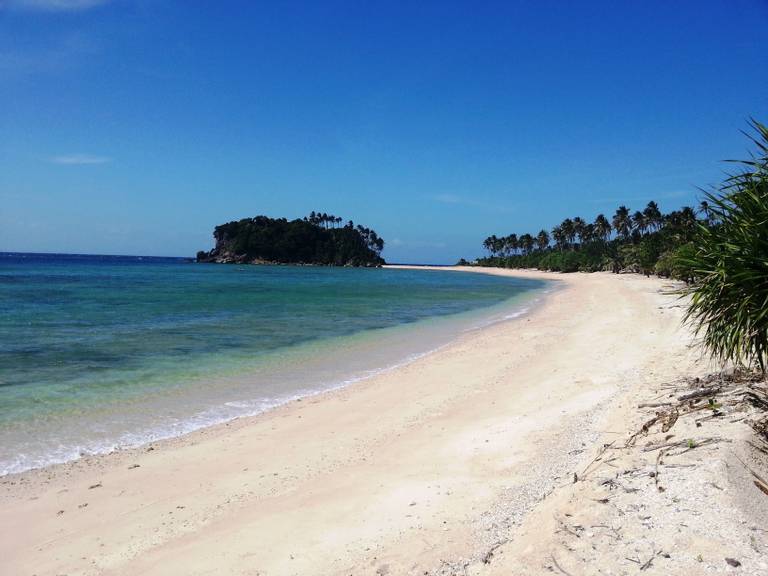 binucot-beach-bunsoran-romblon beach