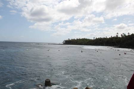 black-sand-beach-leilani-estates-hawaii beach