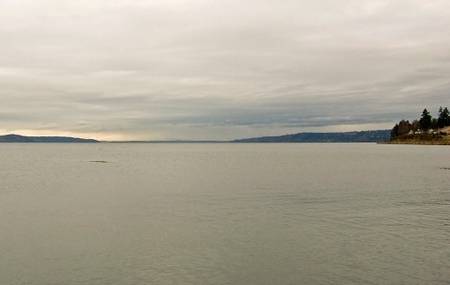 bracketts-landing-edmonds-washington beach