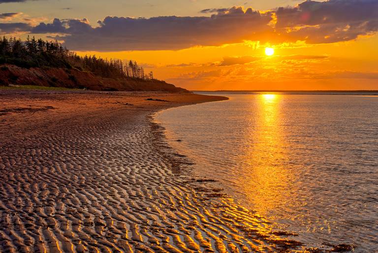 cabot-beach-malpeque-prince-edward-island beach