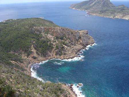 cala-en-basset-andratx-balearic-islands beach