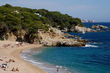 cala-rovira-platja-d'aro-catalonia beach