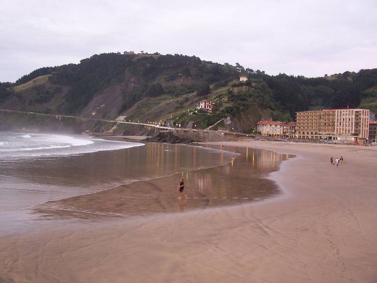 debako-hondartza-deba-basque-country beach