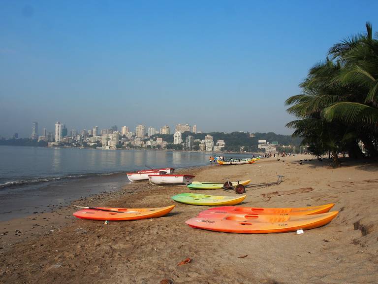 girgaon-chowpatty-mumbai beach