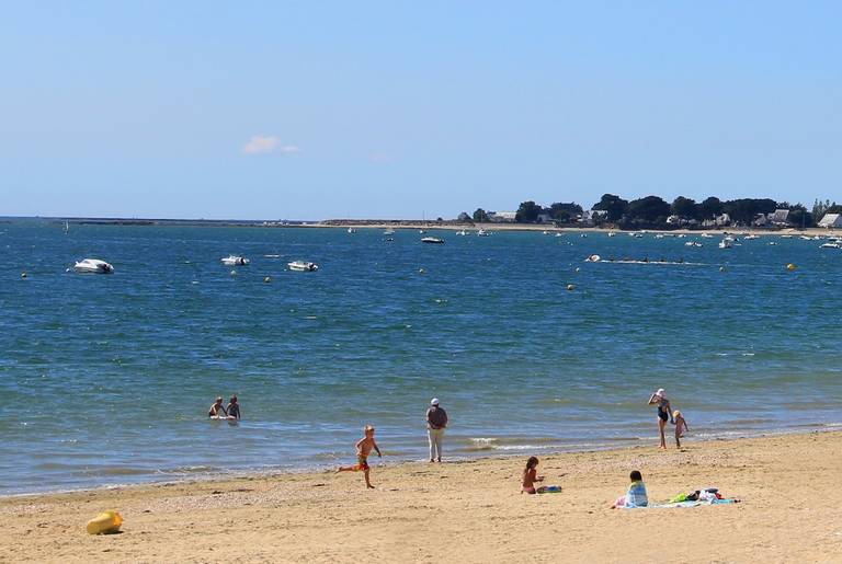 grande-plage-damgan beach