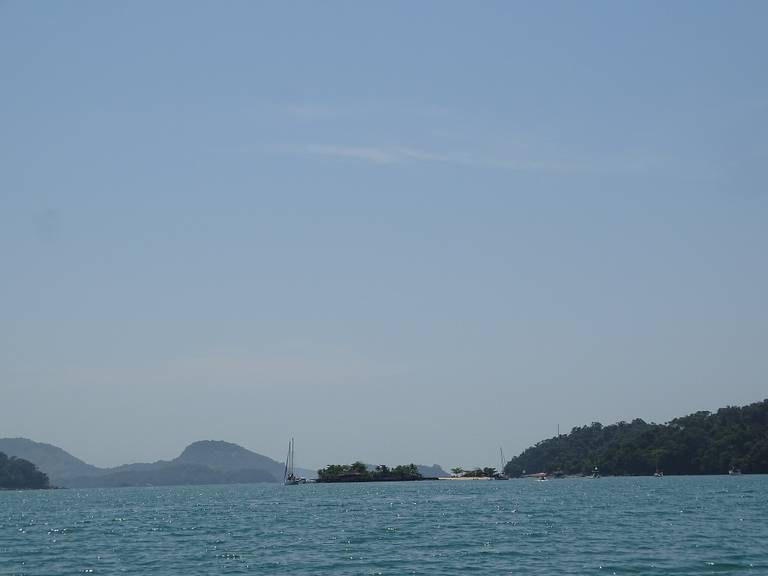 ilha-do-cedro-paraty-rio-de-janeiro beach