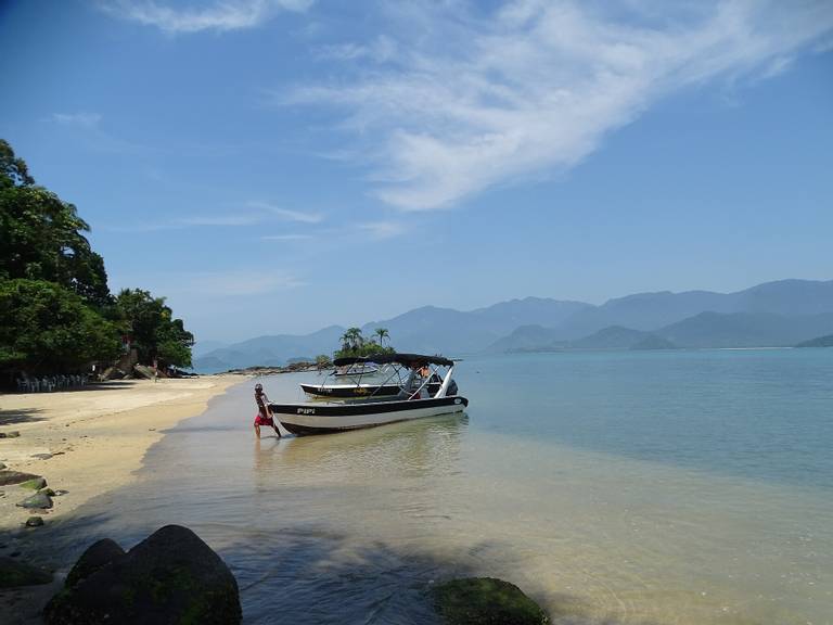 ilha-do-cedro-paraty-rio-de-janeiro beach