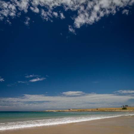 kelvedon-beach-swansea-tasmania beach
