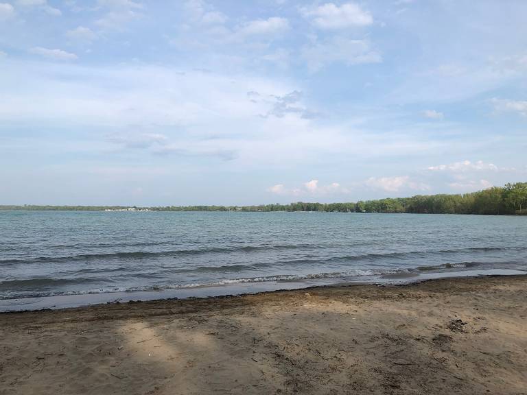 kelleys-island-state-park-public-beach-kelleys-island-ohio beach