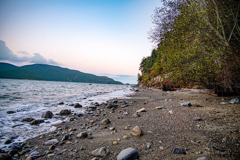 kellys-point-guemes-island-washington-united-states beach