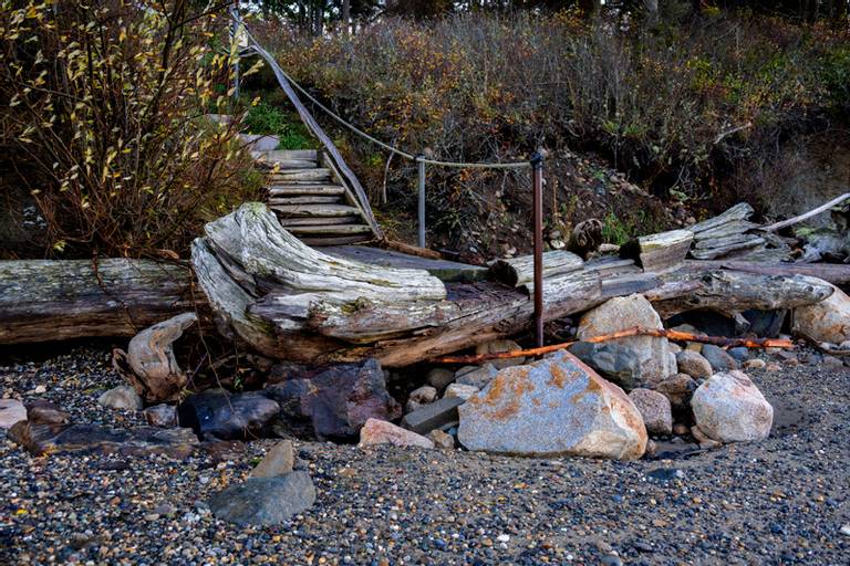 kellys-point-guemes-island-washington-united-states beach