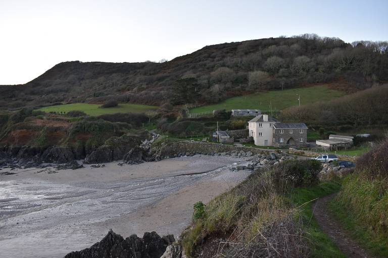 lannacombe-beach-chivelstone-england beach