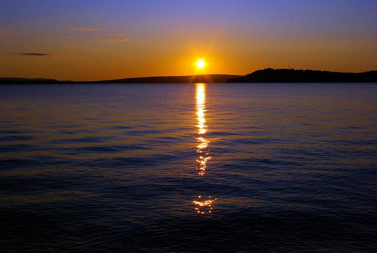 lake-dardanelle-beach-and-swimming-area-russellville-arkansas beach