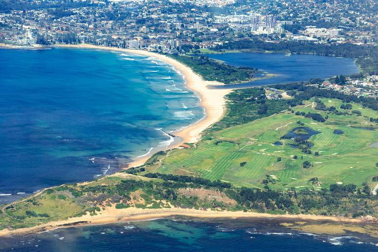 long-reef-beach-sydney-new-south-wales beach