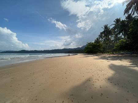 lumindas-beach-puerto-princesa beach