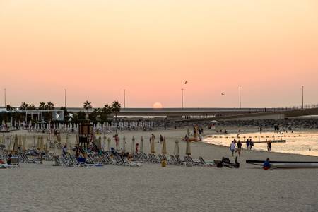 marina-beach-dubai beach