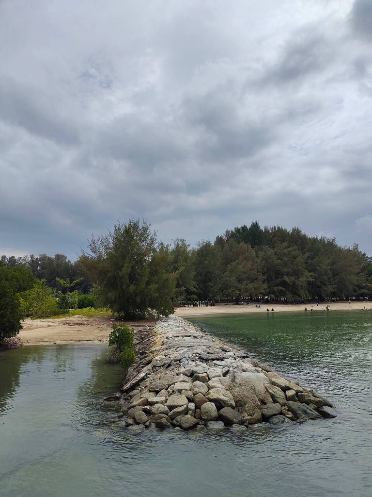 pantai-cahaya-negeri-port-dickson-negeri-sembilan beach