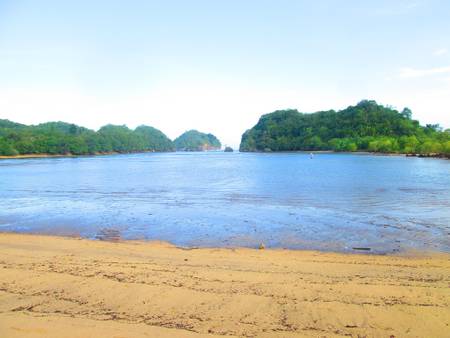 pantai-clungup-malang-east-java beach