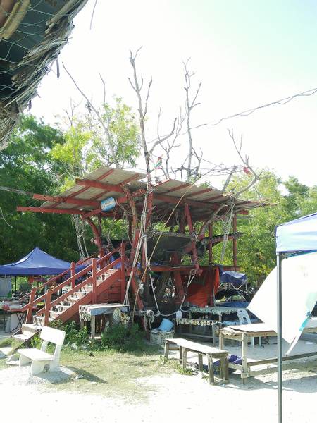 pantai-redang-sekinchan-selangor beach