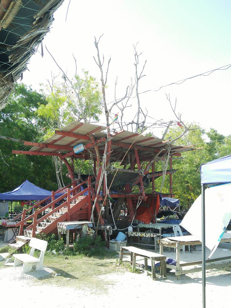 pantai-redang-sekinchan-selangor beach