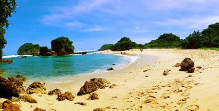 pantai-watu-leter-malang-east-java beach