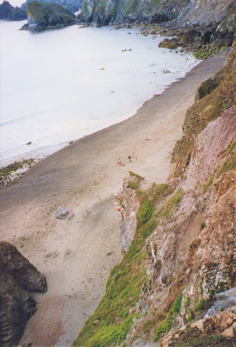 pentreath-lizard-england beach
