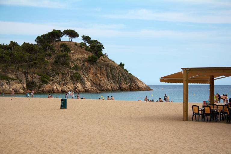 platja-de-castell-palamos-catalonia beach