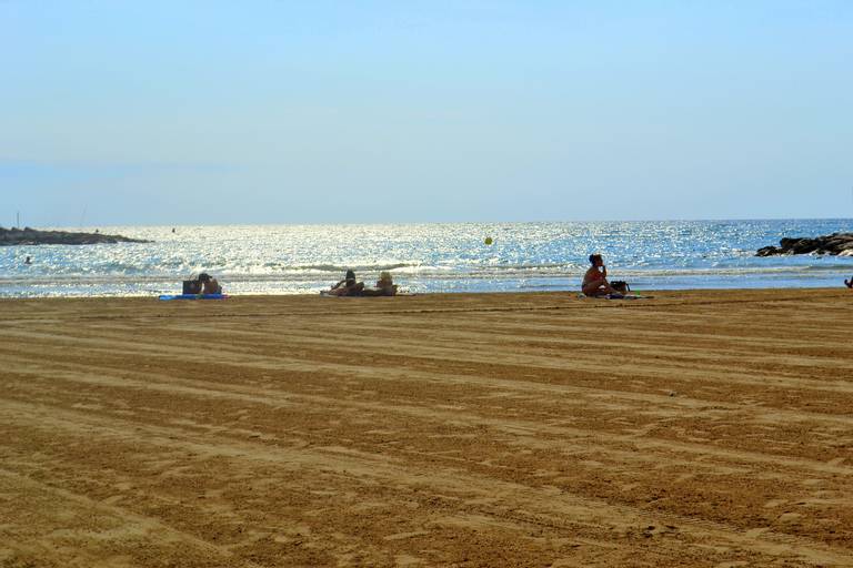 platja-de-cunit-cunit-catalonia beach