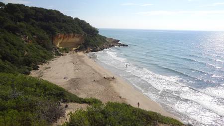 platja-de-larbo%C3%A7ar-tarragona-catalonia beach