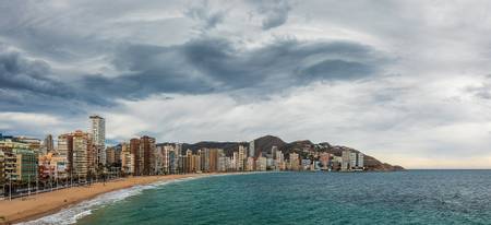 platja-de-les-arenes-valencia-valencian-community beach