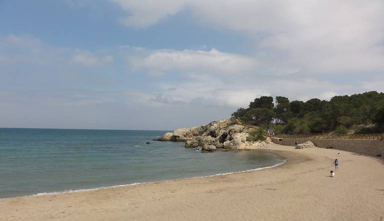 platja-del-portitxol-l'escala-catalonia beach