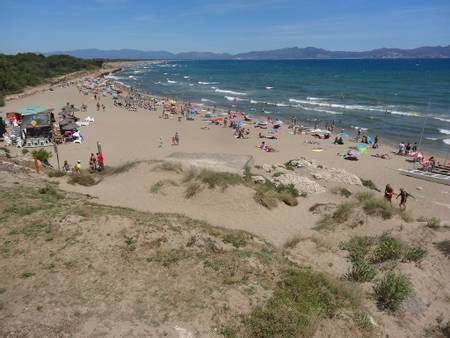 platja-del-riuet-sant-marti-d'empuries-catalonia beach