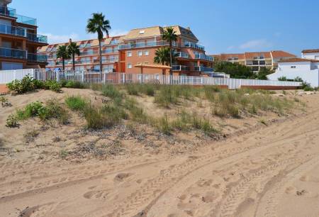 platja-dels-molins-d%C3%A9nia-valencian-community beach