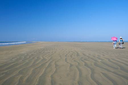 playa-ballena-bah%C3%ADa-ballena-provincia-puntarenas beach