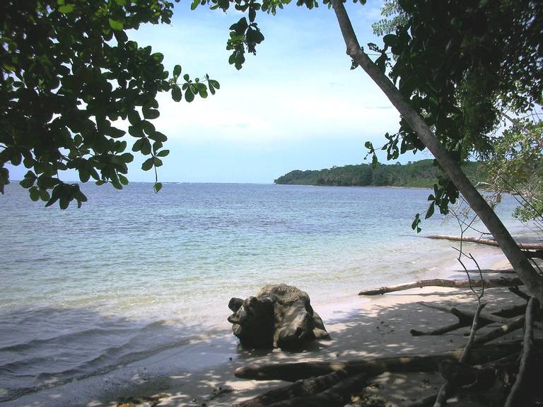 playa-cahuita-cahuita beach