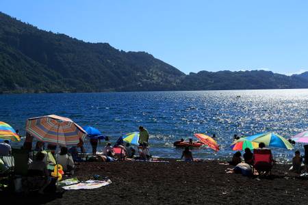 playa-co%C3%B1aripe-co%C3%B1aripe-los-r%C3%ADos-region beach