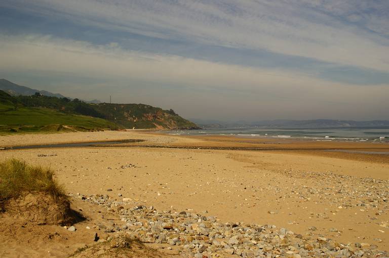 playa-de-vega-ribadesella-asturias beach